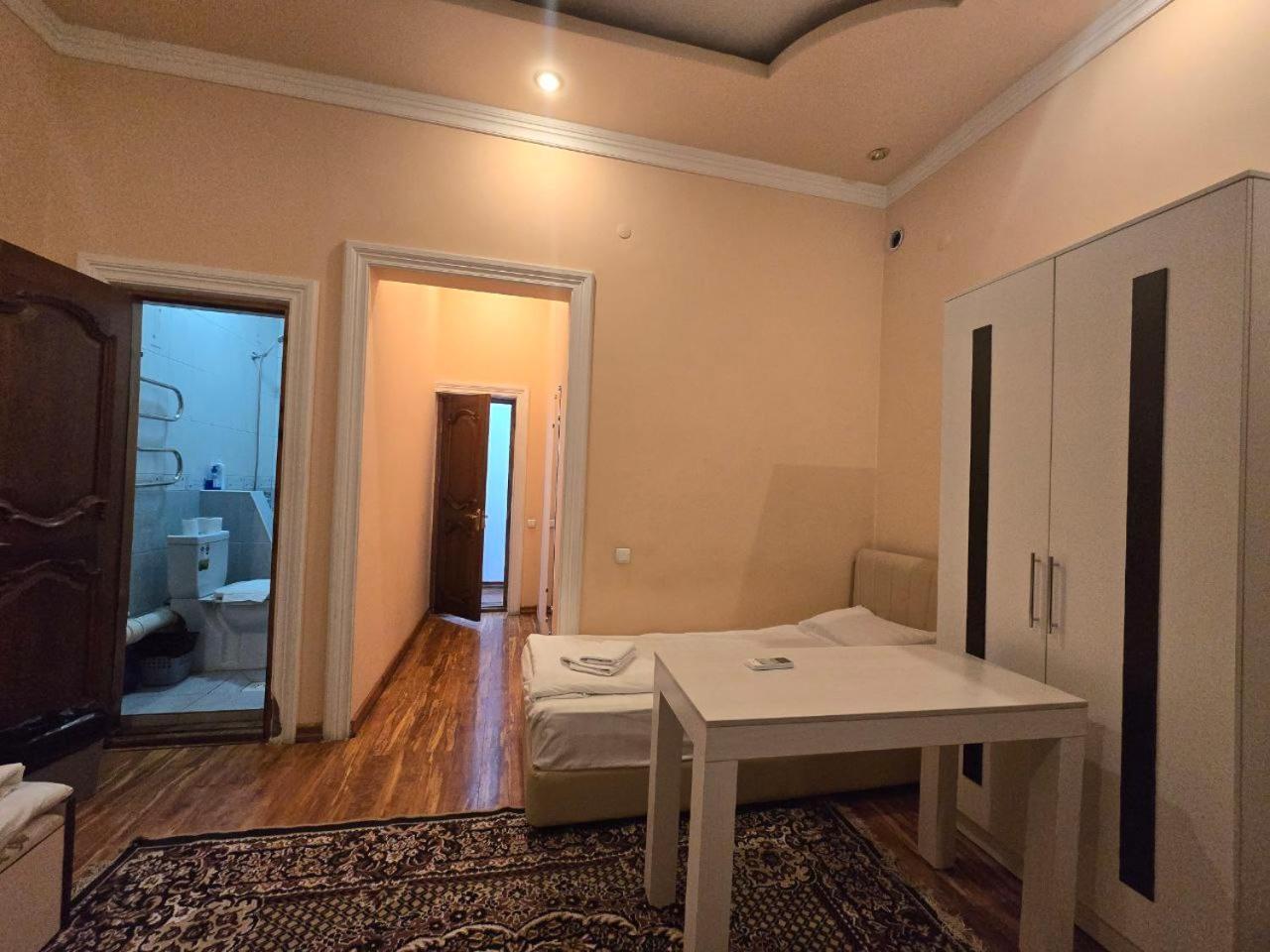 Guesto Hostel Tachkent Extérieur photo
