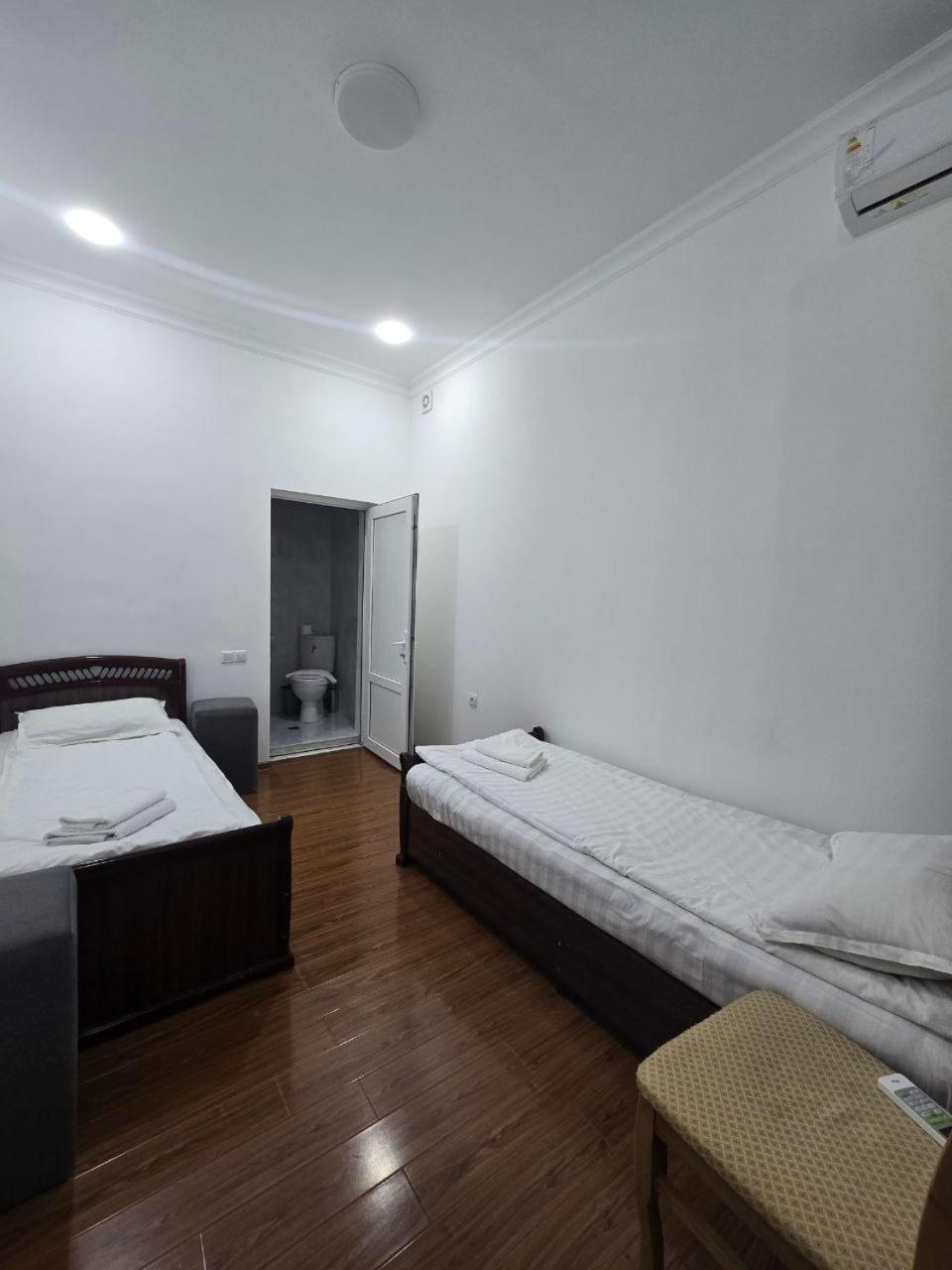 Guesto Hostel Tachkent Extérieur photo