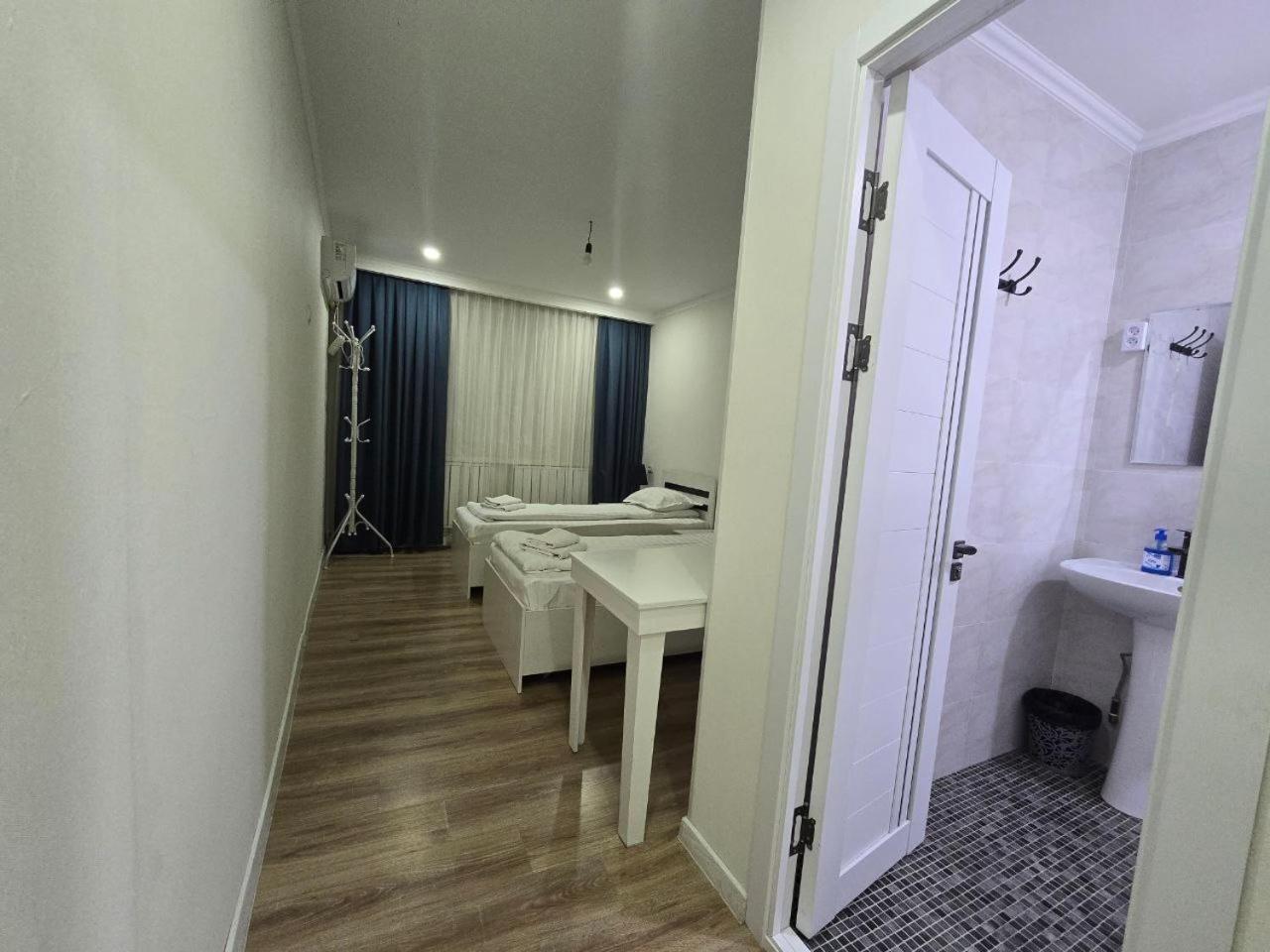 Guesto Hostel Tachkent Extérieur photo