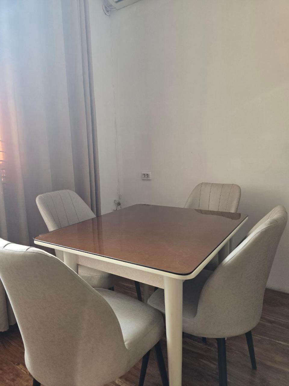 Guesto Hostel Tachkent Extérieur photo